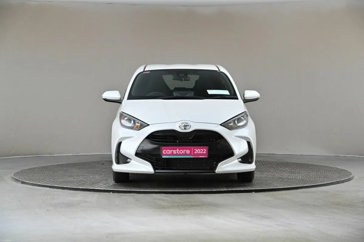 Toyota Yaris 1.0 AUTO PETROL **9"ANDROID CAR PLAYE - Image 2