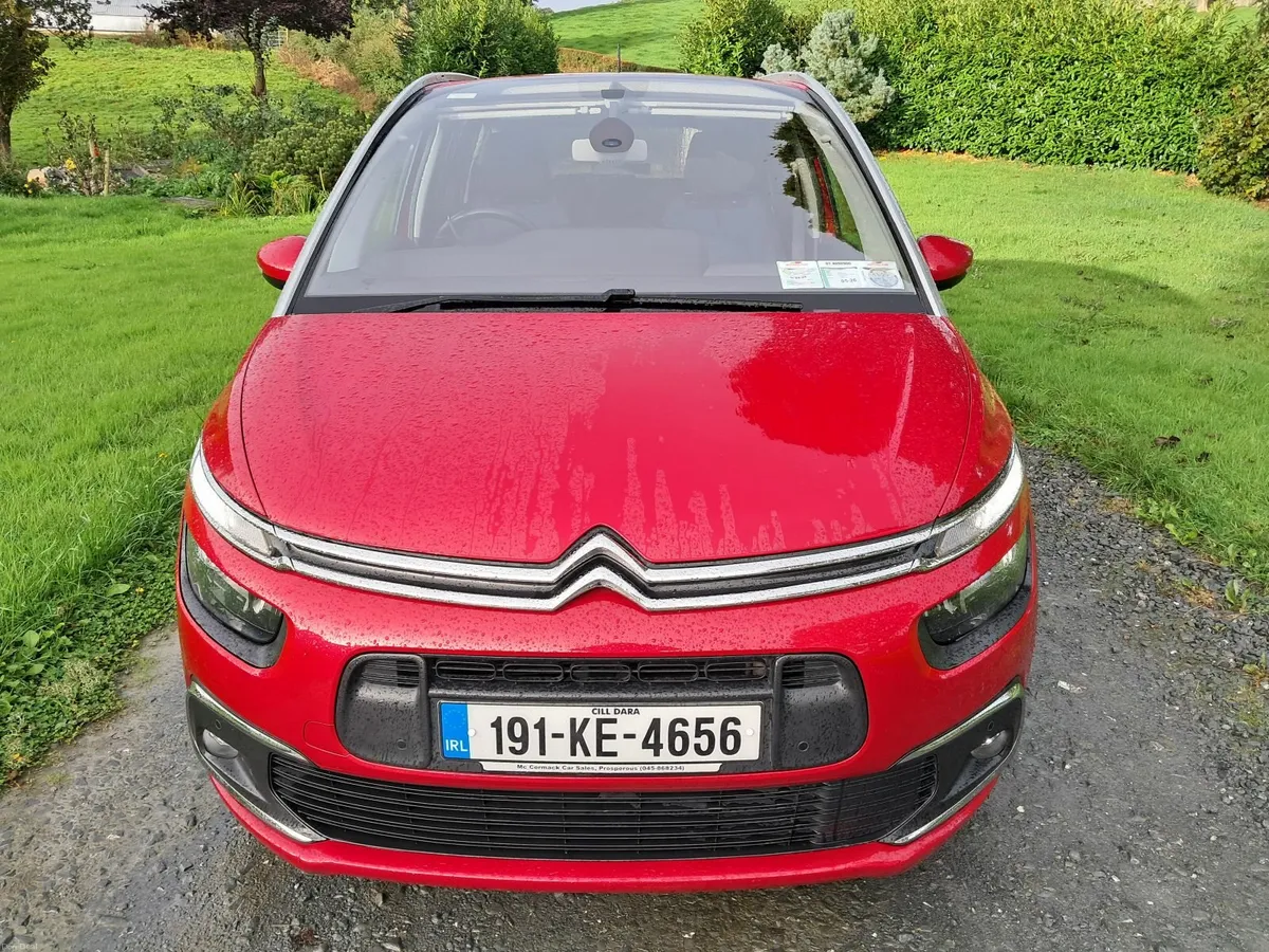 191 C4 SPACETOURER 1.2L AUTOMATIC 7 SEATER - Image 2