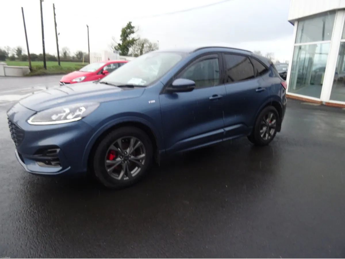 Ford Kuga ST-LINE X 5DR 1.5 TD 120 S6. S6.2 M6 - Image 4