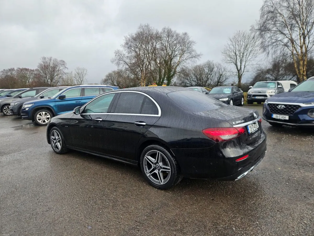 Mercedes-Benz E-Class DE AMG Line Premium 4DR A - Image 3