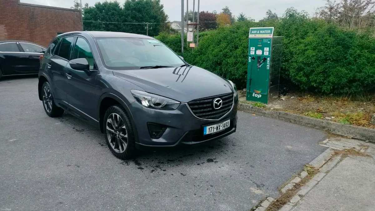 2017 Mazda CX5 Platinum - Image 1