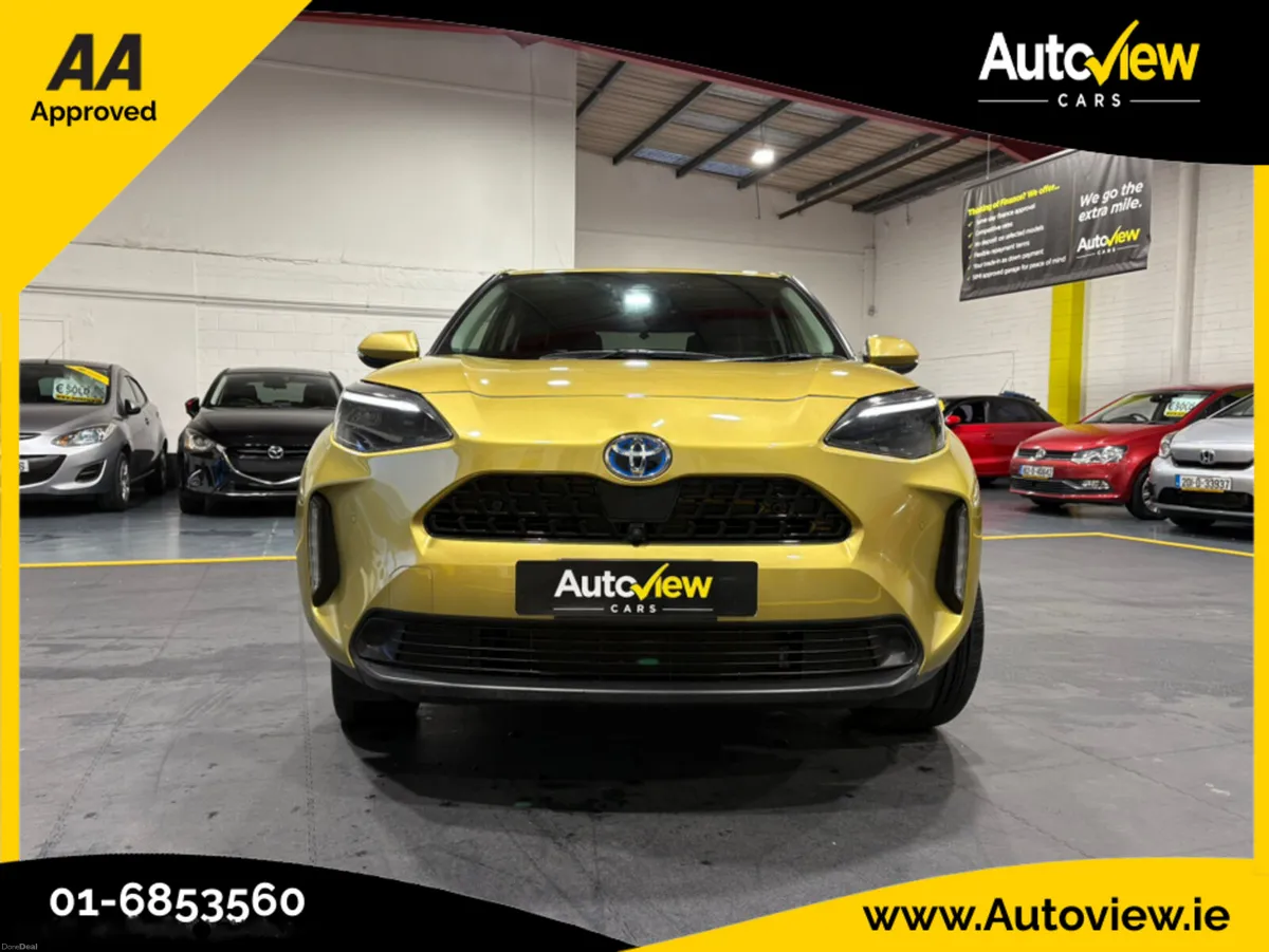 Toyota Yaris Cross 1.5 Self-Charging Hybrid Automa - Image 2