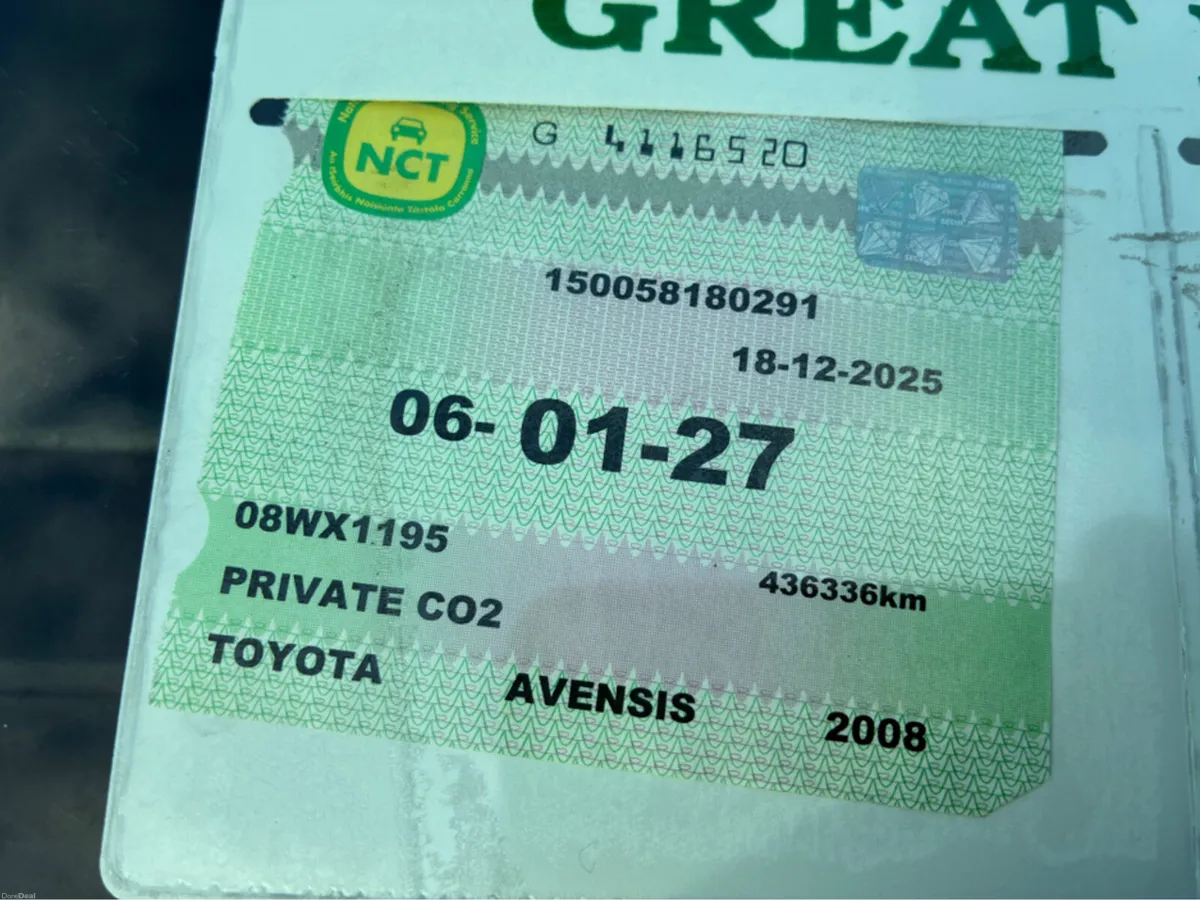 Toyota Avensis RC D-4D AURA 4DR - Image 2