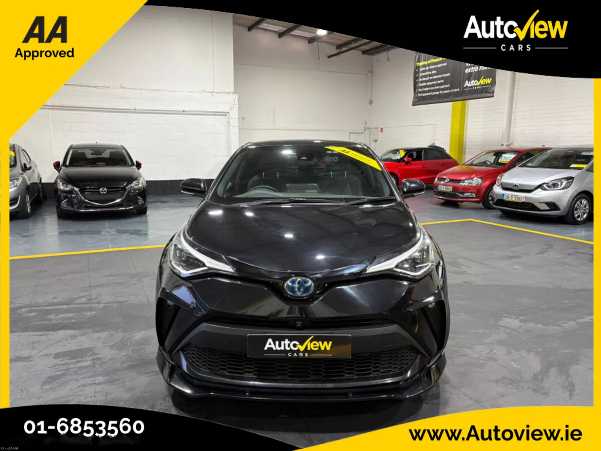 Toyota C-HR 1.8 Self-Charging Hybrid. AA APPROVED - Image 3