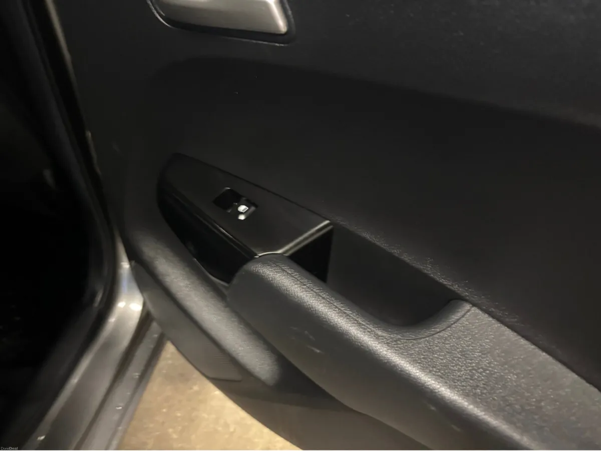 Kia Picanto 1.0 MY23 AT 5DR AUTO - Image 4