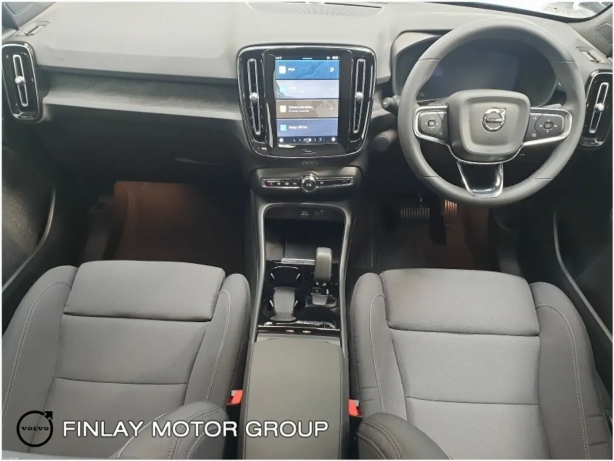 Volvo EC40 Recharge Single Motor Extended Range - Image 3