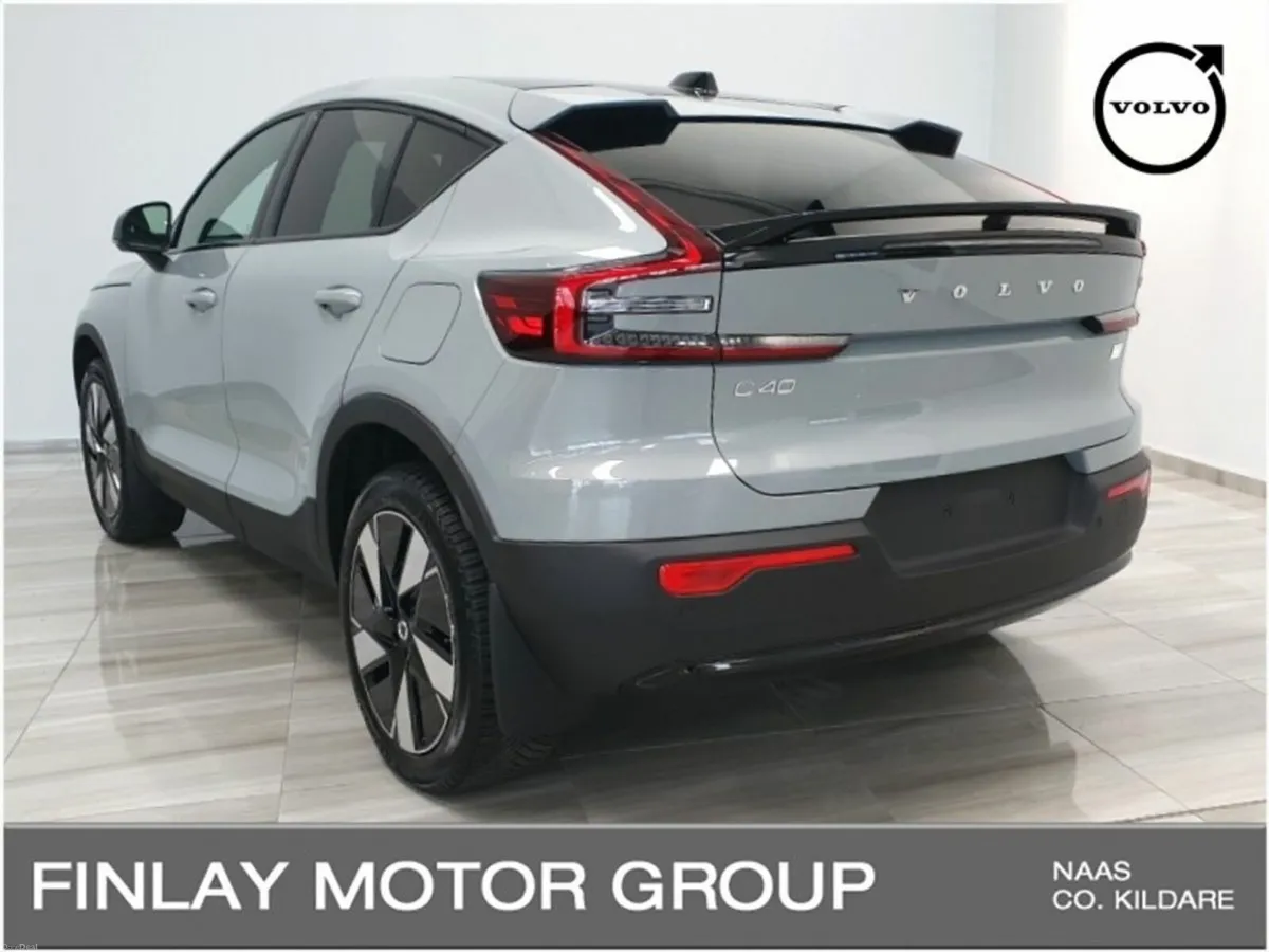 Volvo EC40 Recharge Single Motor Extended Range - Image 4