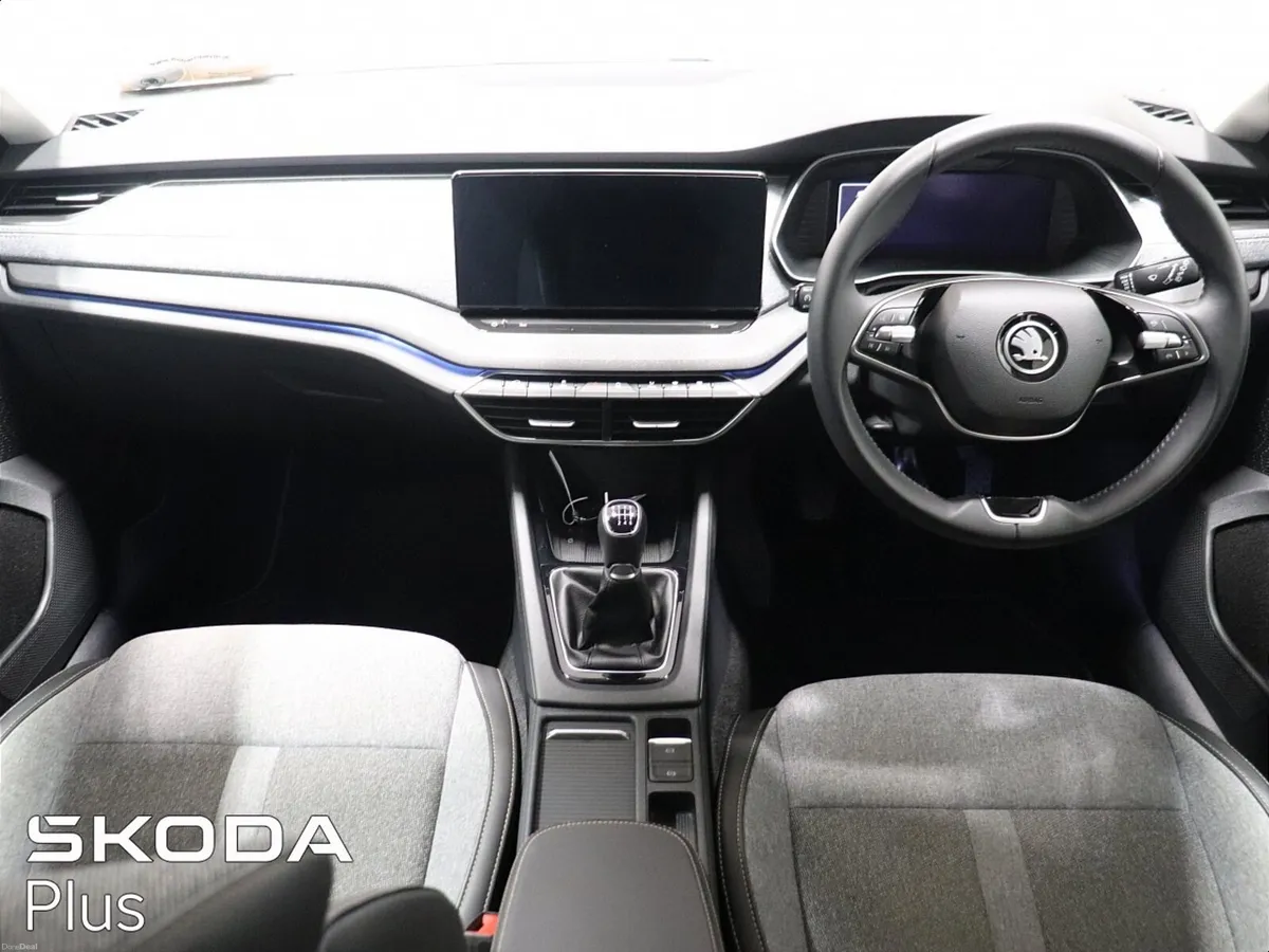 Skoda Octavia Selection PLUS 1.5TSI 115HP - Image 2