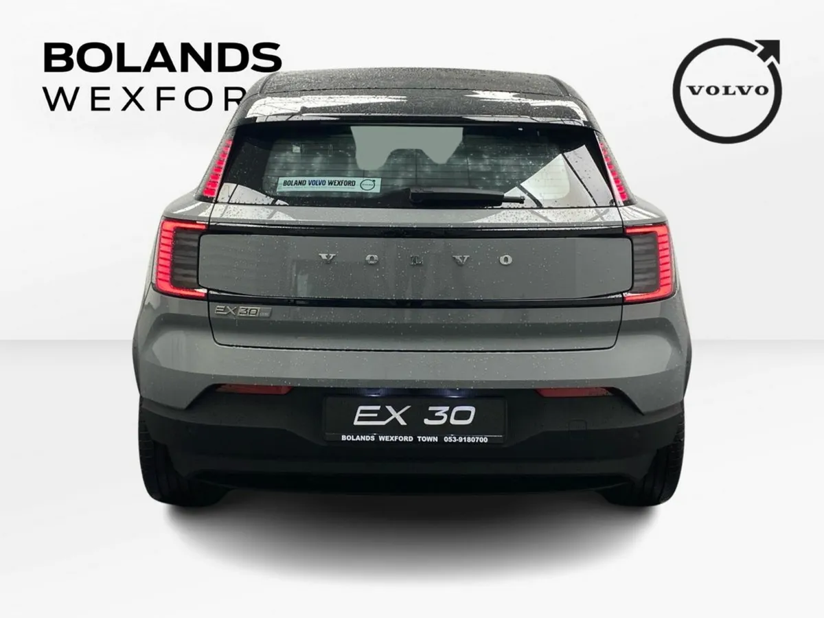 Volvo EX30 Vapor Grey Extended Range Plus with Ind - Image 4