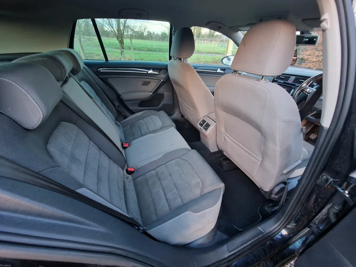 Volkswagen Golf 2014 - Image 4