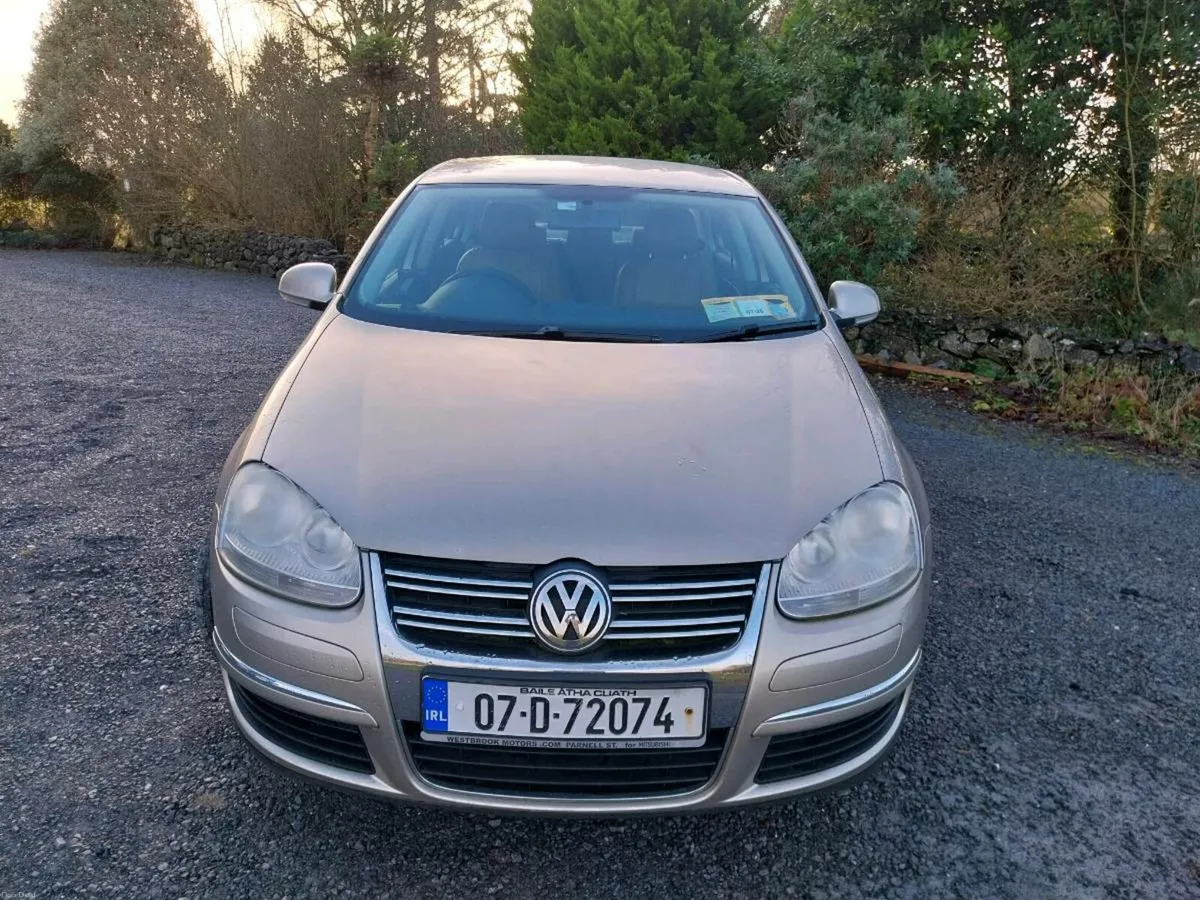 Volkeswagon Jetta - Image 3