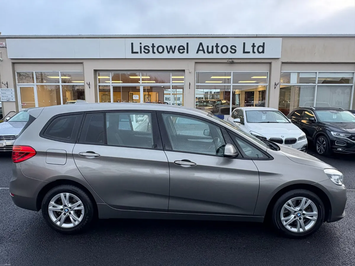 171 BMW 218D 2.0D 7 SEATER DIESEL AUTOMATIC - Image 1