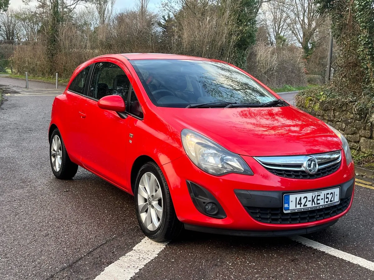Corsa 1.2 EXCITE * TAX AND NCT UNTIL NEXT YEAR - Image 1