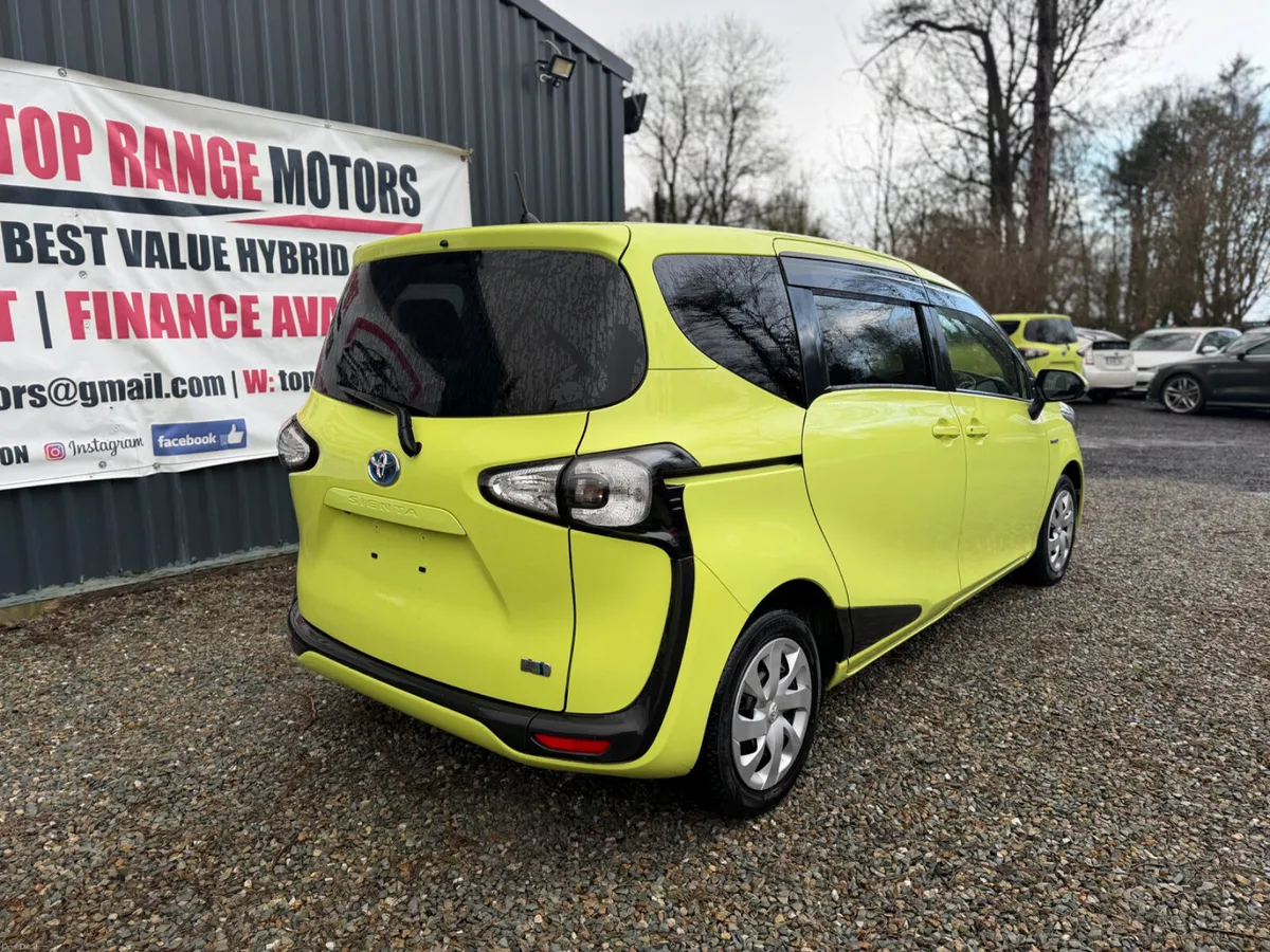 Toyota Sienta 2016 MPV - Image 6
