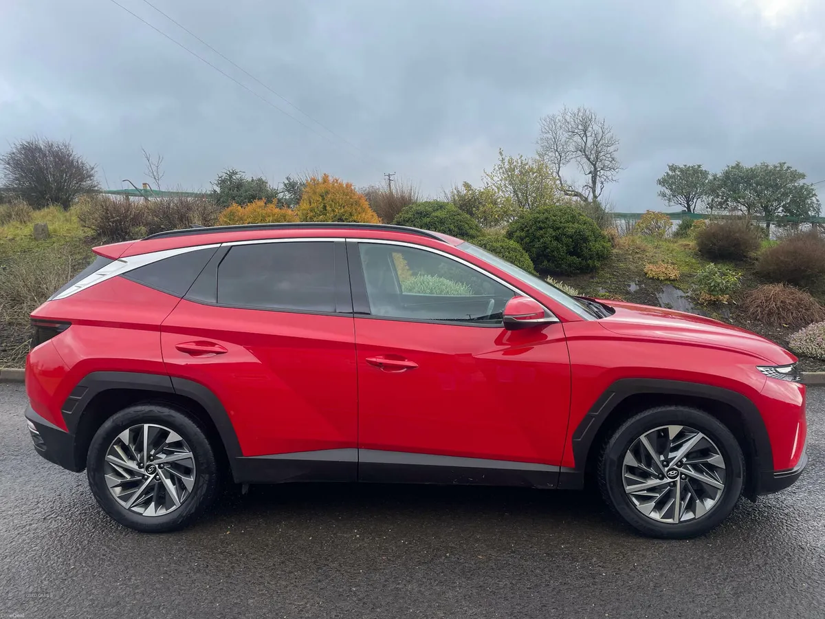 Hyundai Tucson ESTATE - Image 4