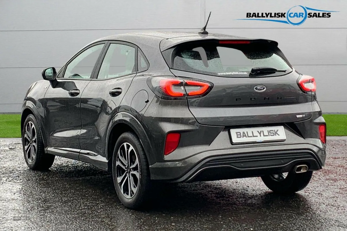 Ford Puma 1.0T 125PS ST-Line in Magnetic with 32K - Image 2