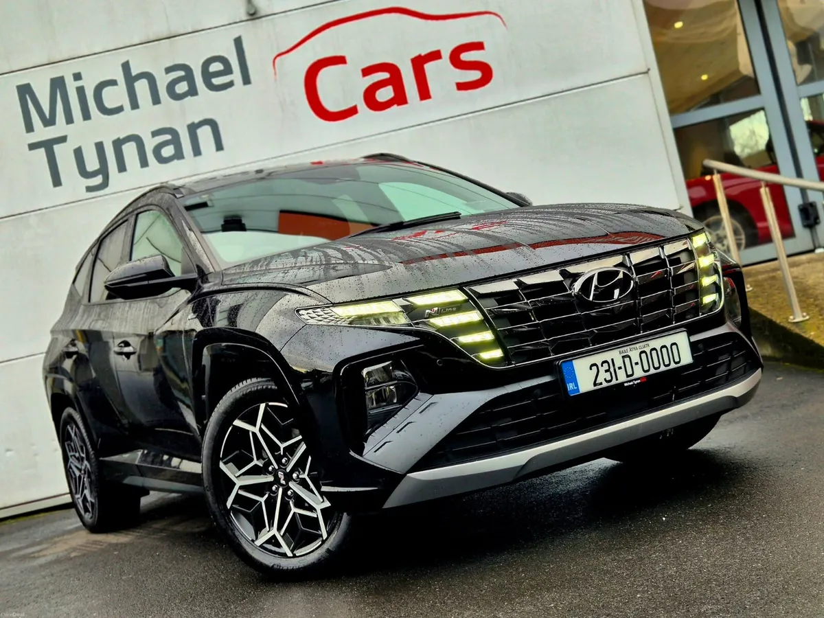23 Hyundai Tucson NLine 1.6 PHEV Panoramic Sunroof - Image 4