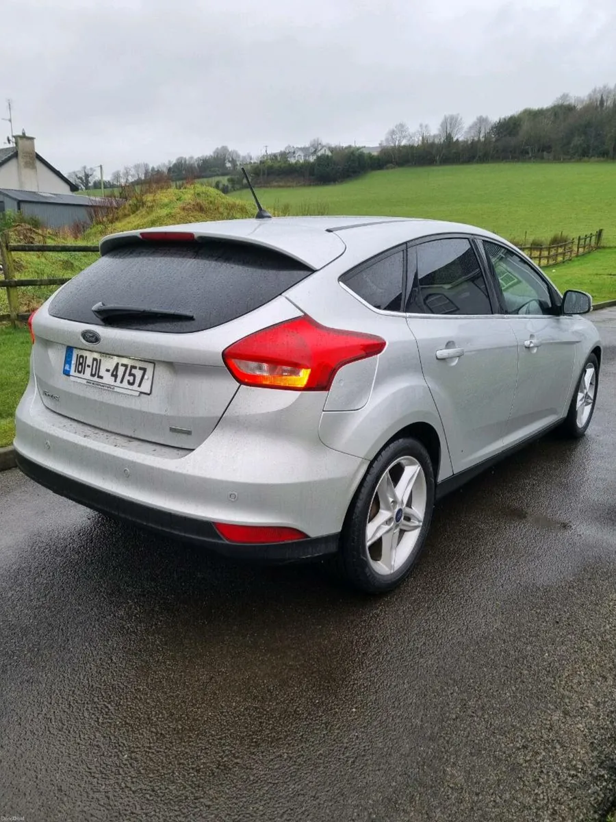 18 Ford Focus - Image 4