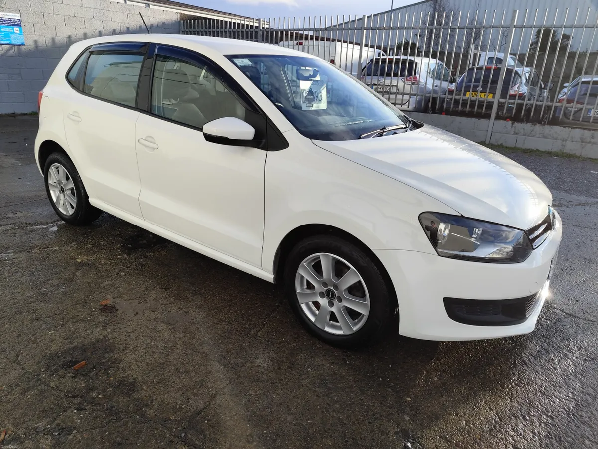 2013 Volkswagen Polo 1.2 tsí dsg automatic - Image 3