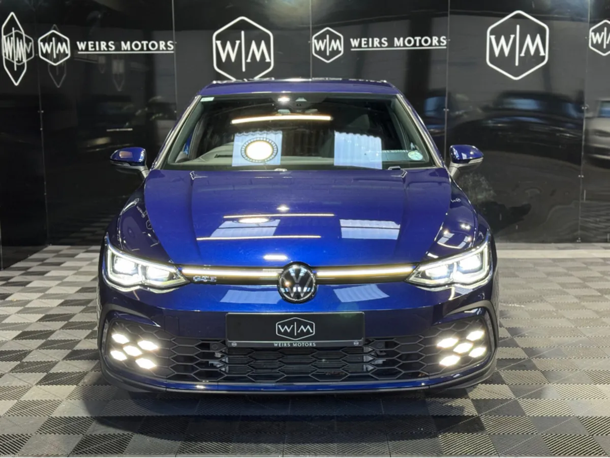 Volkswagen Golf GTE 1.4 TSI PHEV 245BHP 5DR ONE OW - Image 4