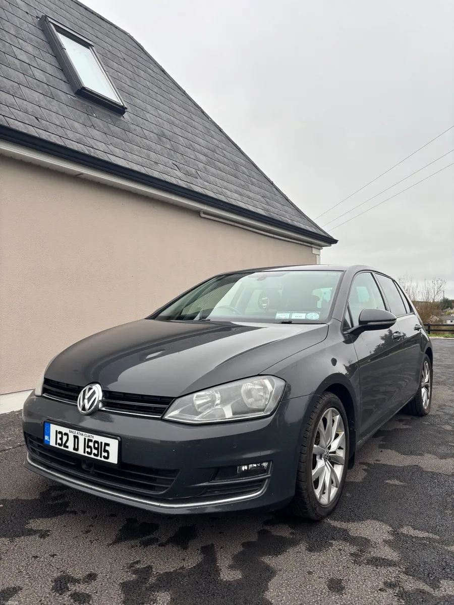 Volkswagen Golf 2013 2.0L - Image 1