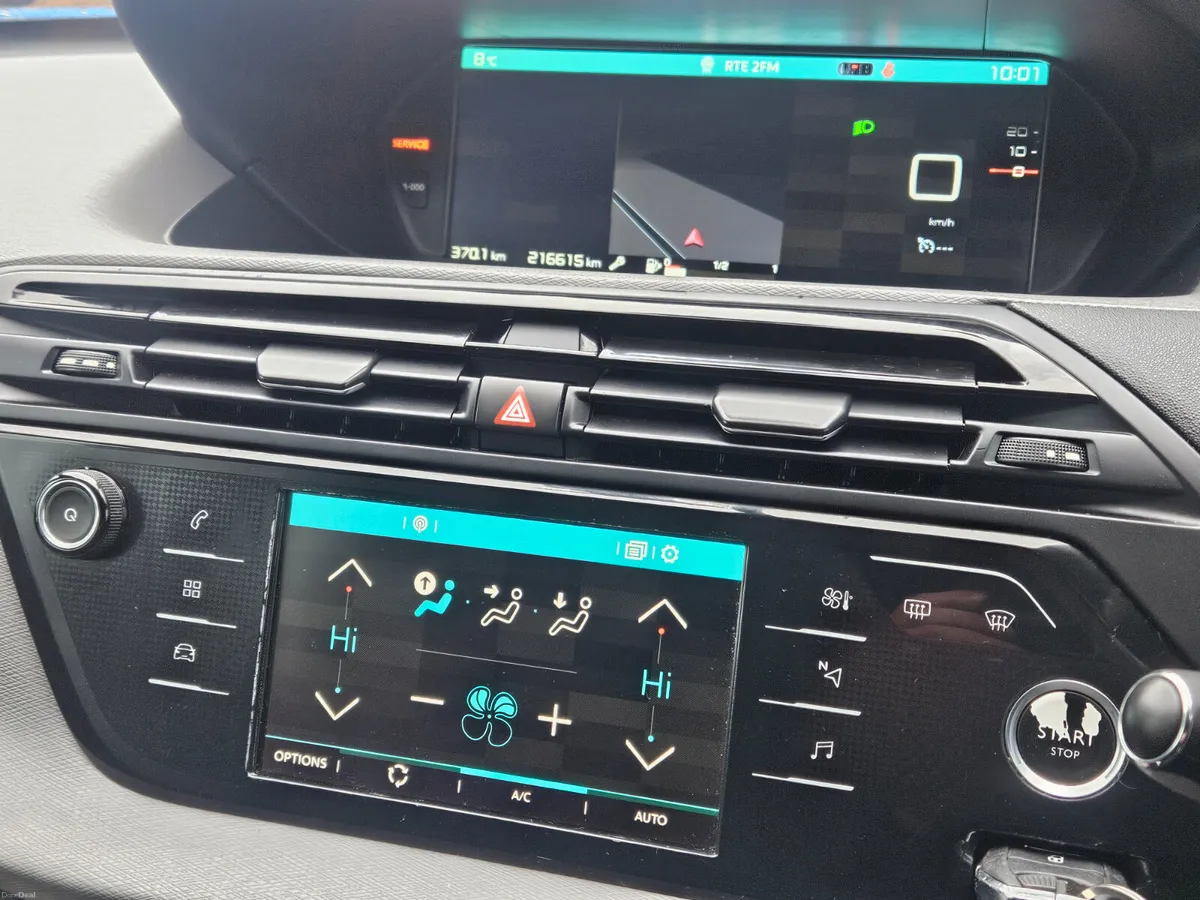 Citroen C4  Grand sports touring - Image 4