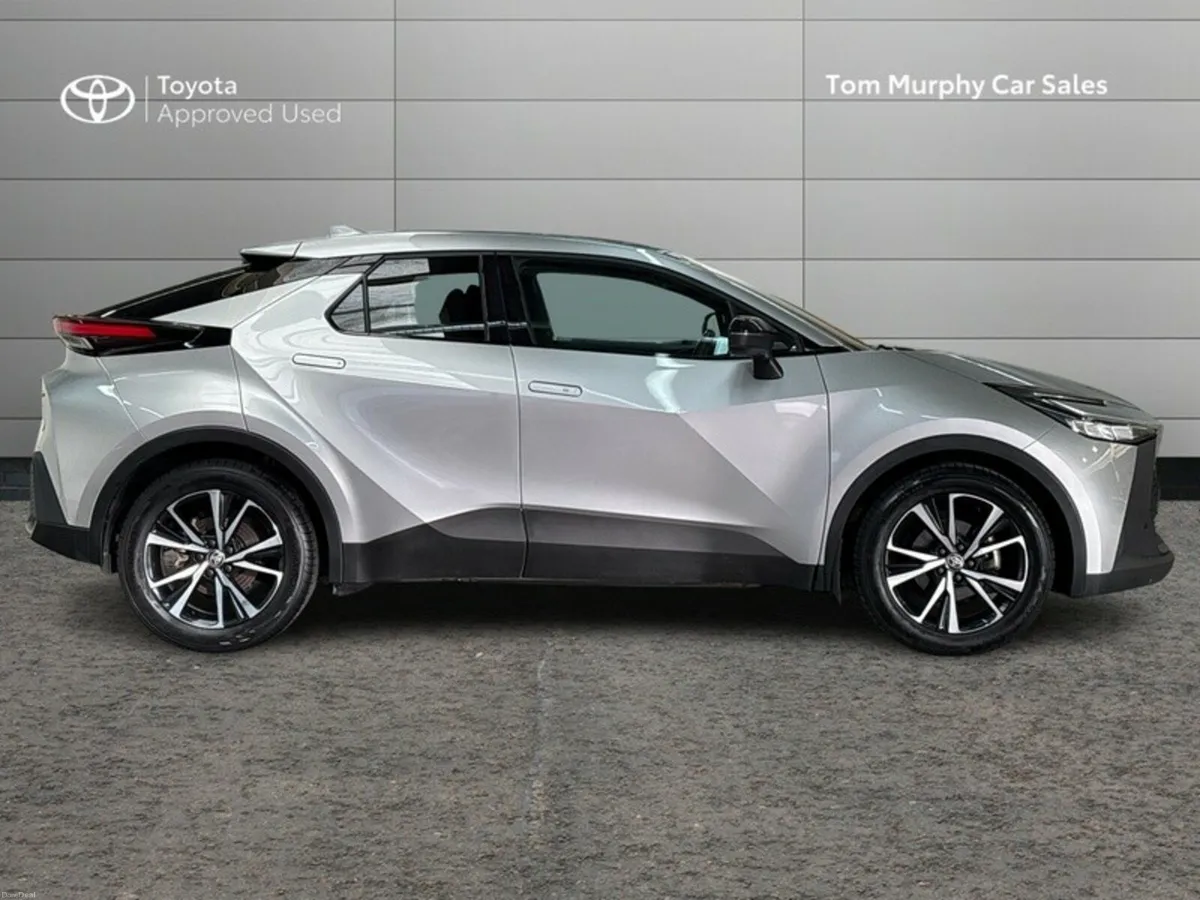 Toyota C-HR HYBRID SPORT - NEW MODEL - Image 3