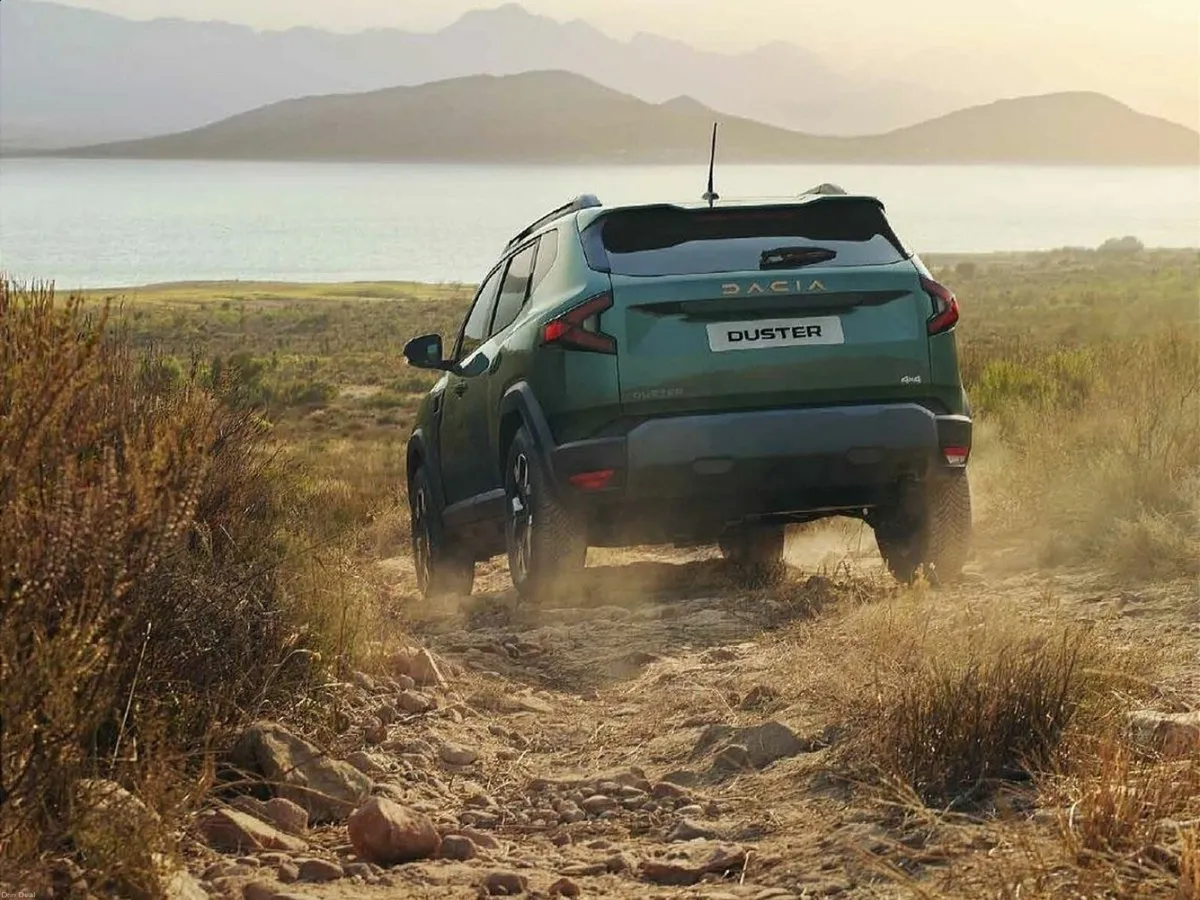 Dacia Duster Expression MHEV 140 and HEV 155 *ORDE - Image 4