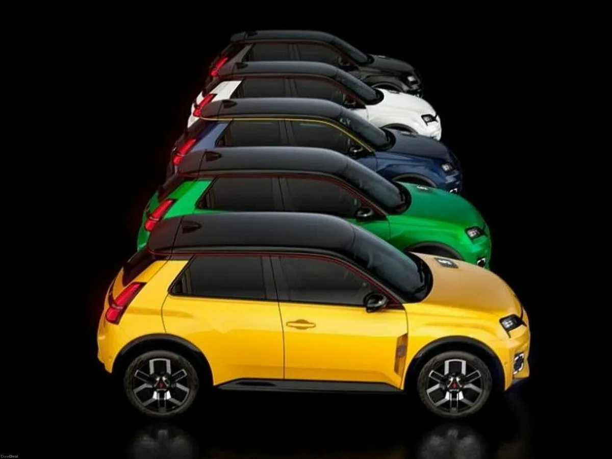 Renault 5 E-Tech Techno 52kWh 150hp *ORDER YOUR 26 - Image 6