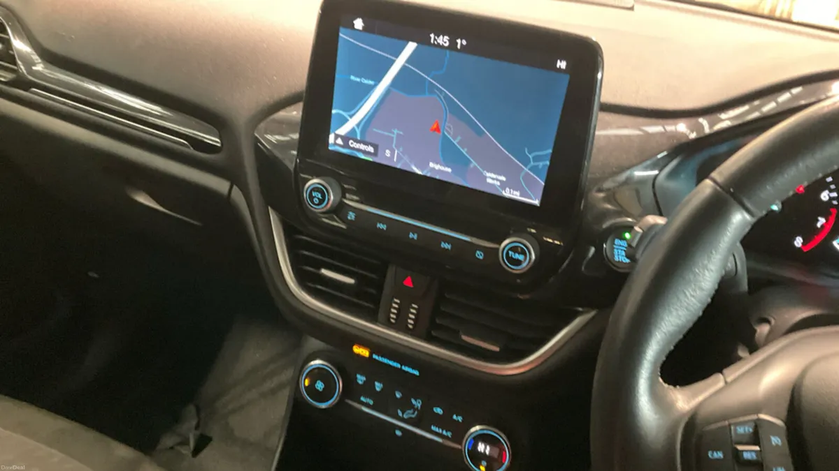 2018 Ford Fiesta TITANIUM 1.0 Petrol - Image 2