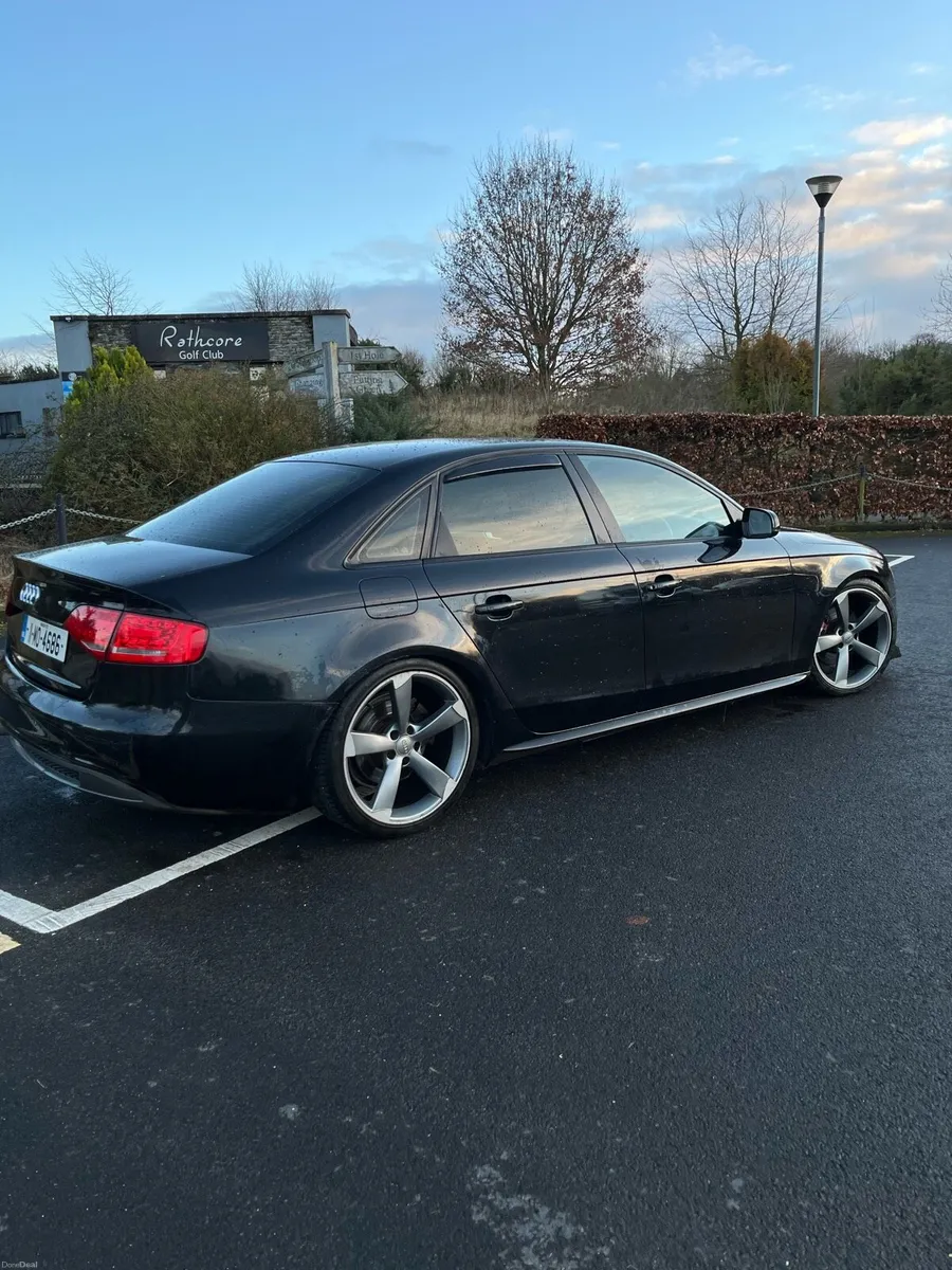 2011 Audi A4 - Image 3