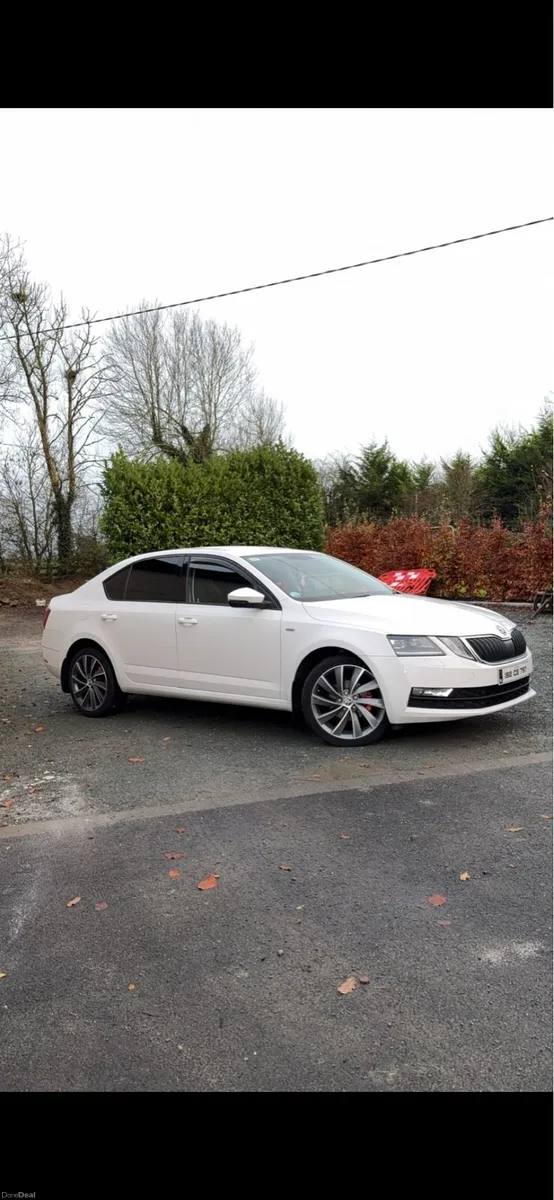 Skoda Octavia 1.6 Diesel - Image 1