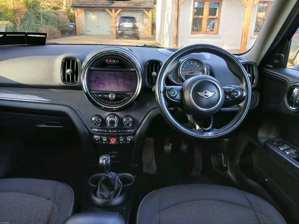 2017 Mini cooper countrymen D  NCT'D .  Serviced. - Image 5