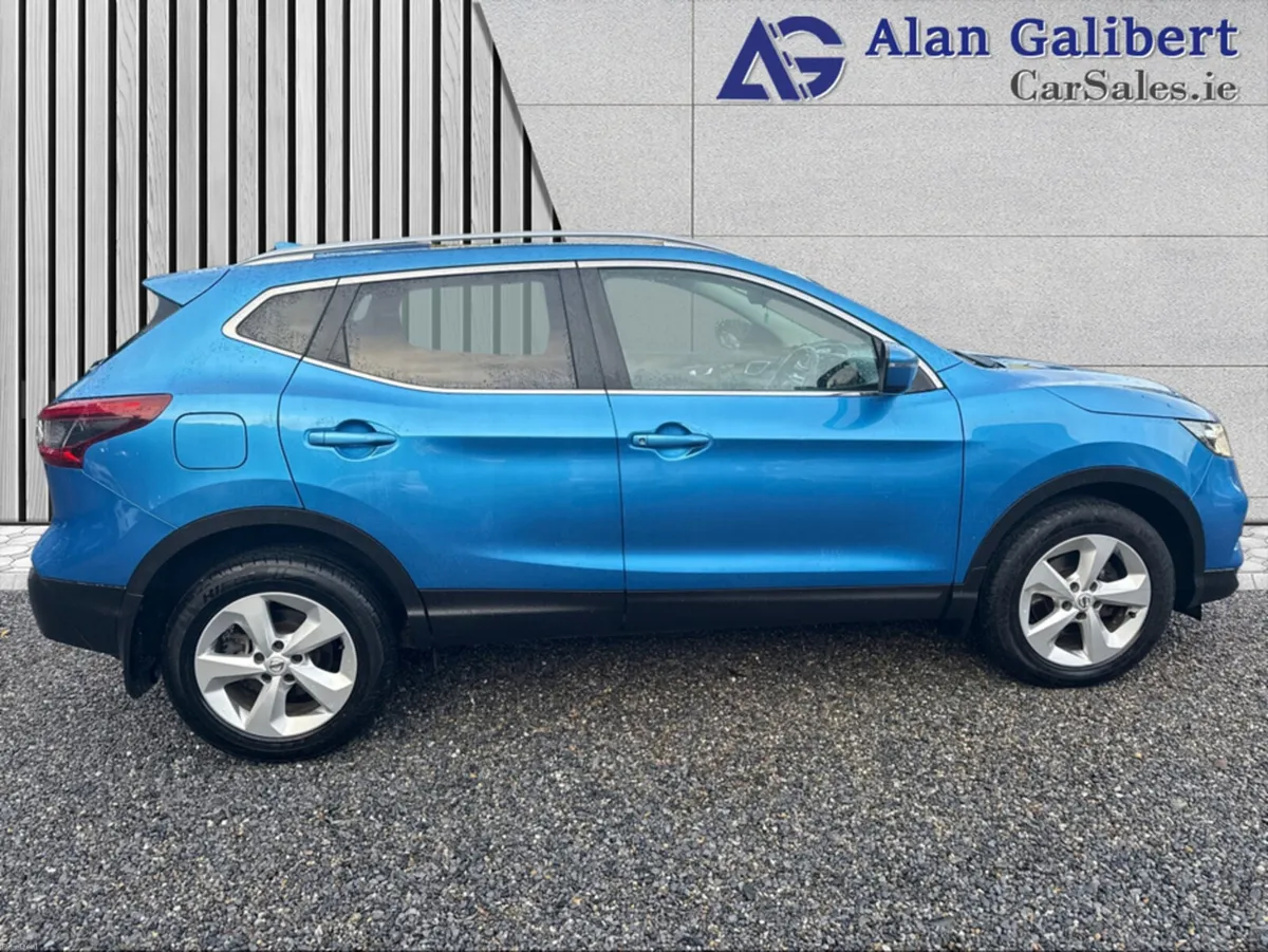 Nissan Qashqai 1.5 Diesel SV € - Image 3