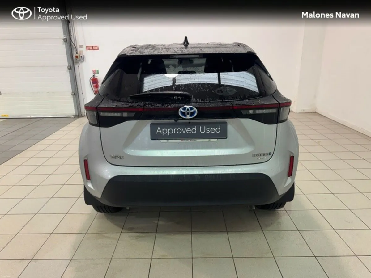 Toyota Yaris Cross CR CROSS LUNA SPORT 4DR AUTO - Image 4