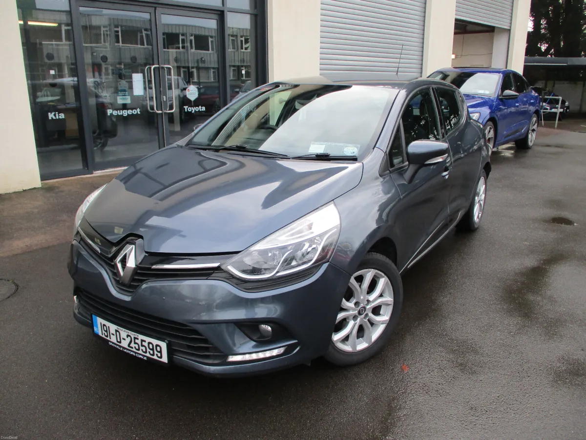Renault Clio Dynamique  nav 2019 - Image 1