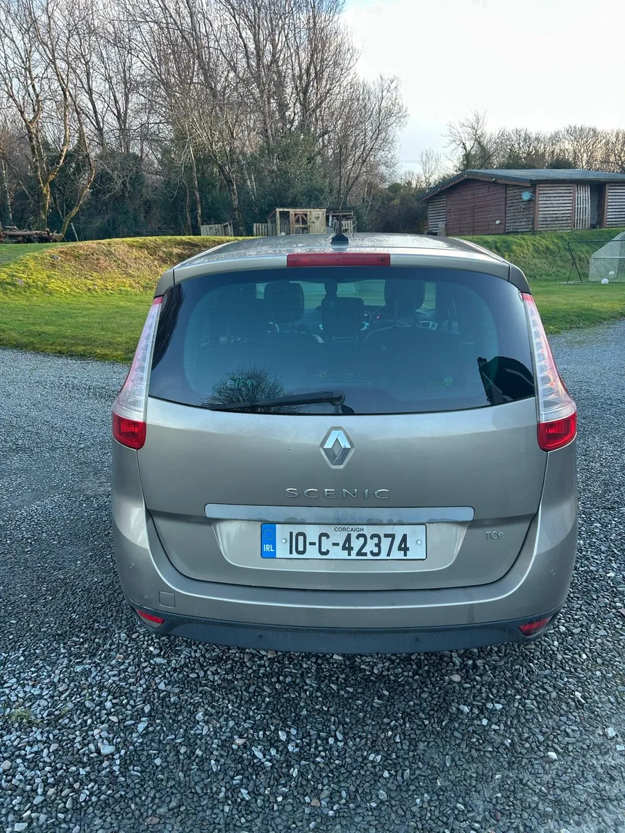 For Parts or Repairs, 7 seater - Image 3