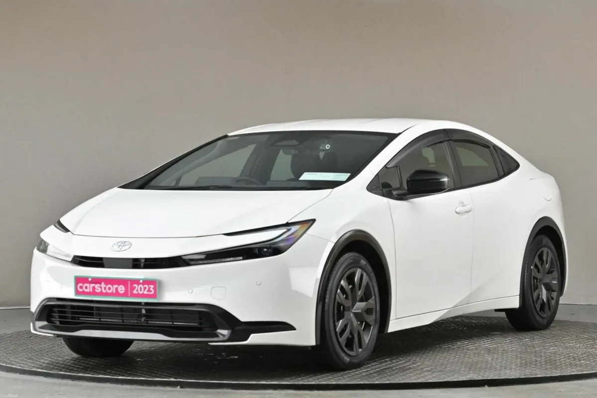 Toyota Prius 1.8 SELF CHARGING HYBRID **REVERSE CA - Image 3