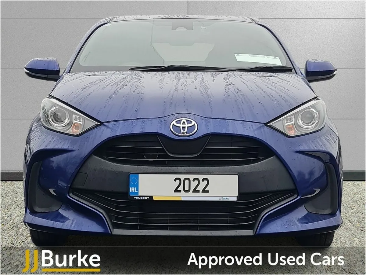 Toyota Yaris Luna - Image 2