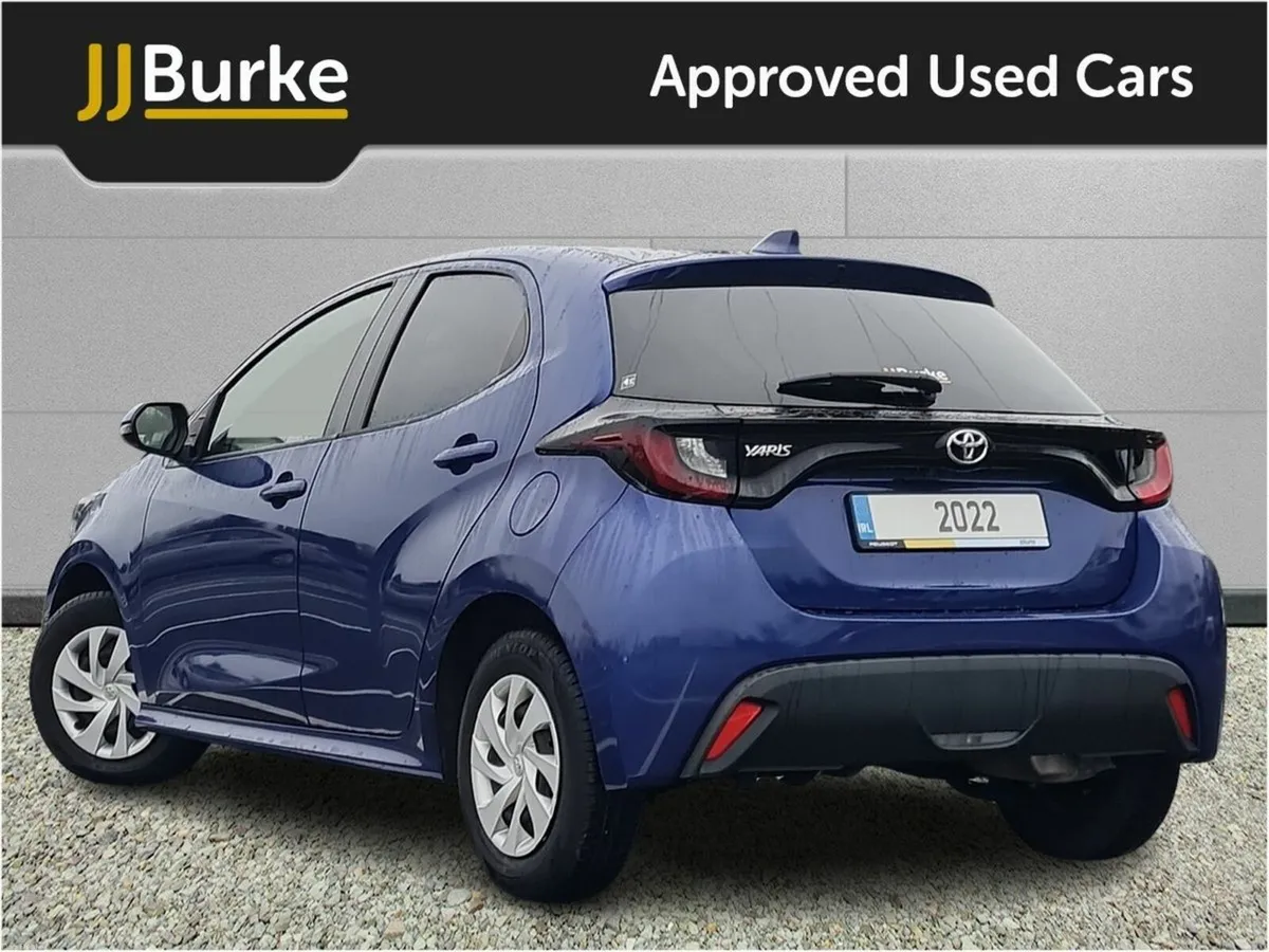 Toyota Yaris Luna - Image 4