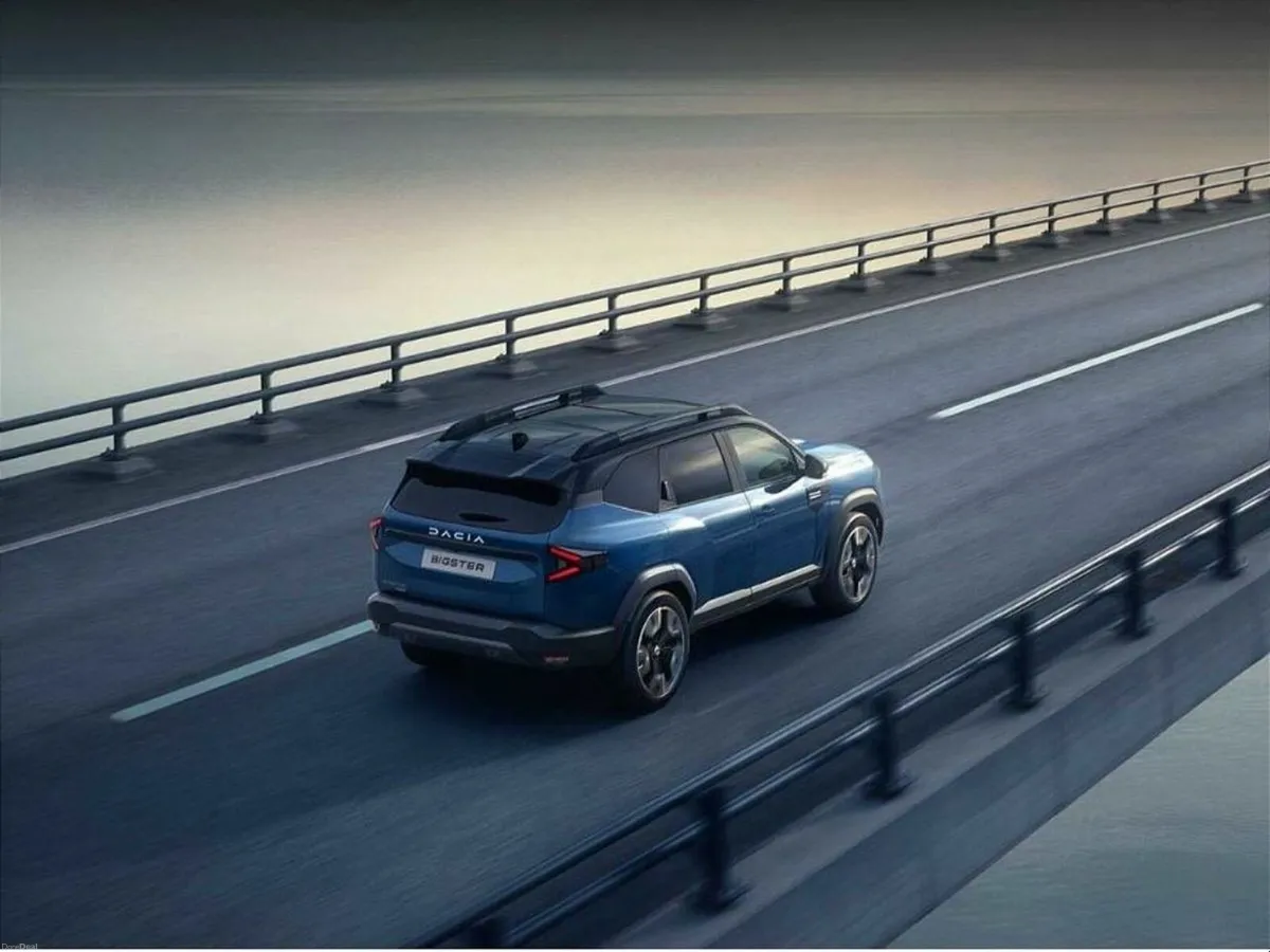 Dacia Bigster MHEV 140, MHEV 130 4x4 and HEV 155 * - Image 3