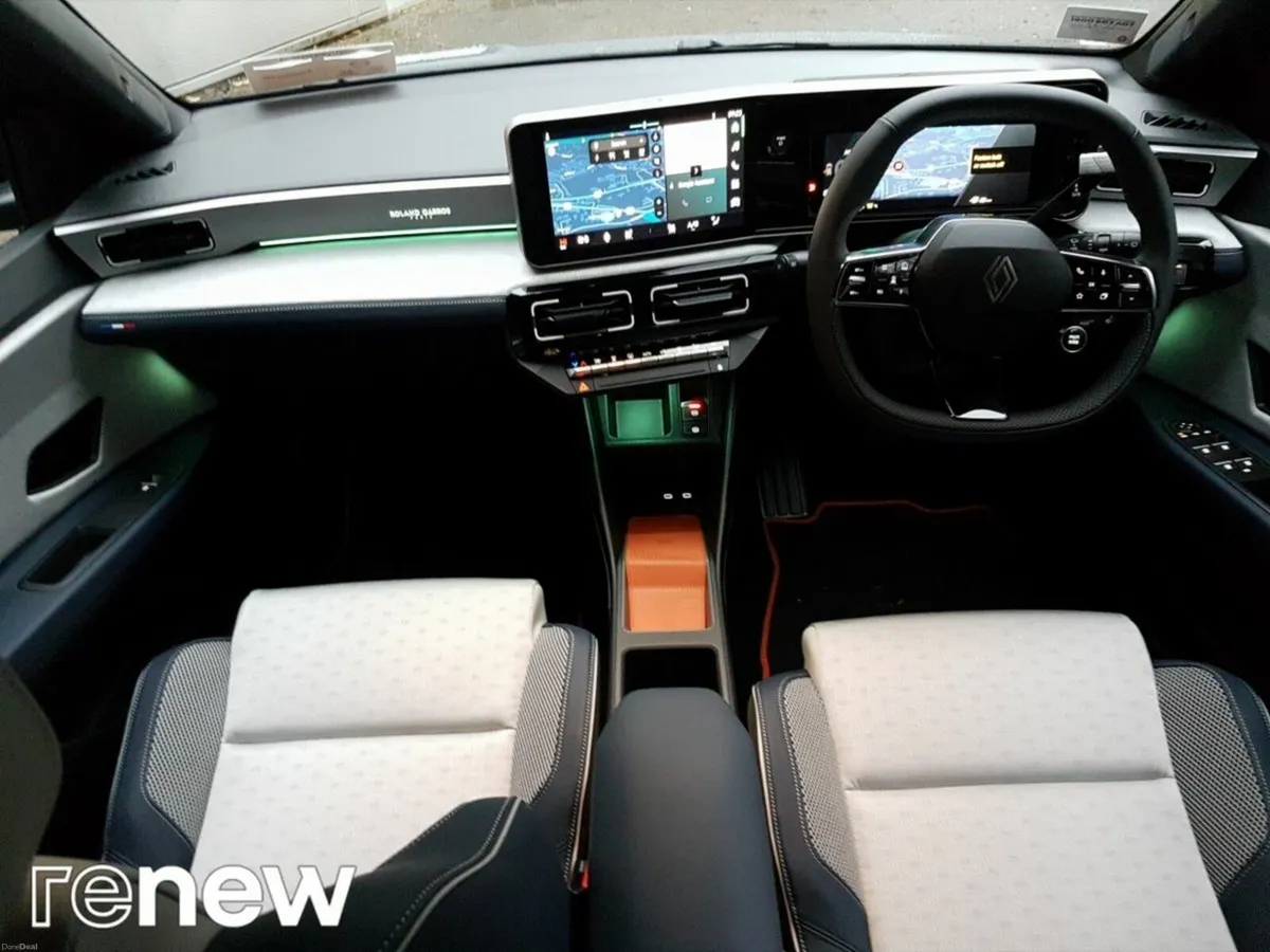 Renault 5 E-Tech Roland Garros 52kWh 150hp - Image 2