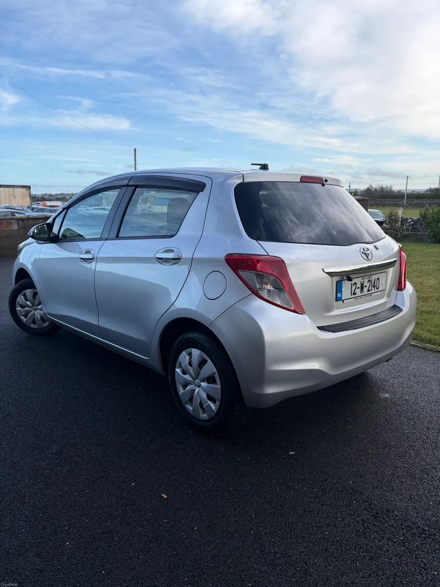 Toyota Vitz 2012 - Image 3