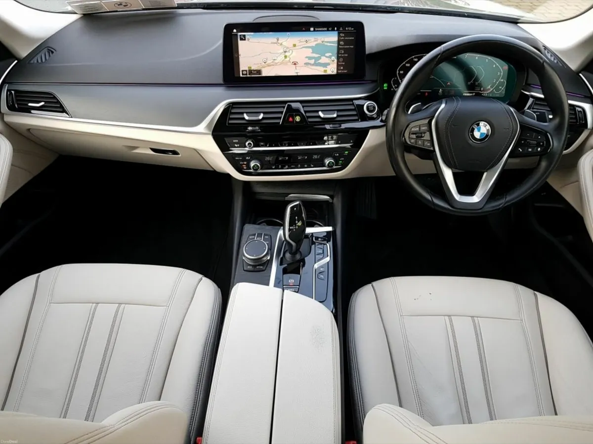 BMW 5-Series 530e SE - Image 4