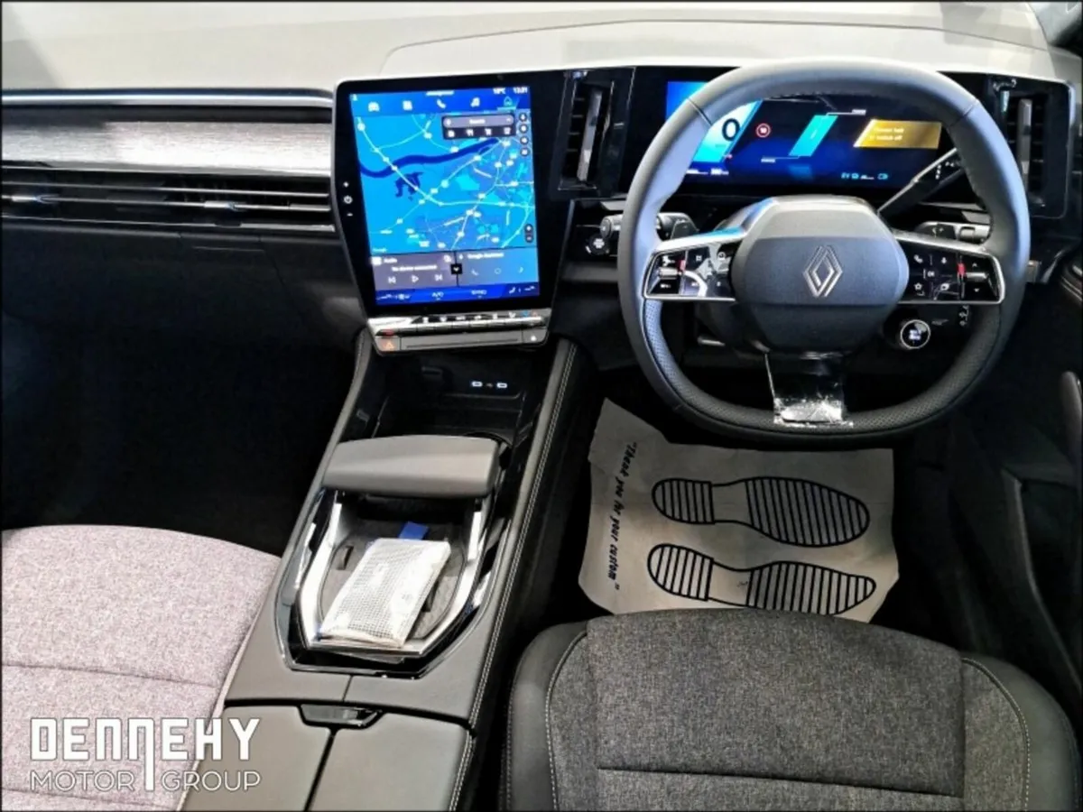 Renault Austral Techno ETECH 200 Auto - Image 3