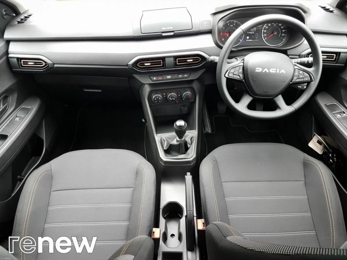 Dacia Sandero Stepway STEPWAY Essential TCe 90 GSR - Image 2