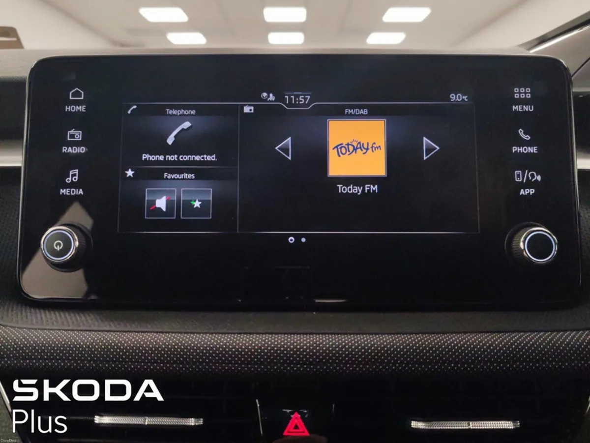 Skoda Fabia SEL 1.0 MPI 80HP 5DR - Image 3