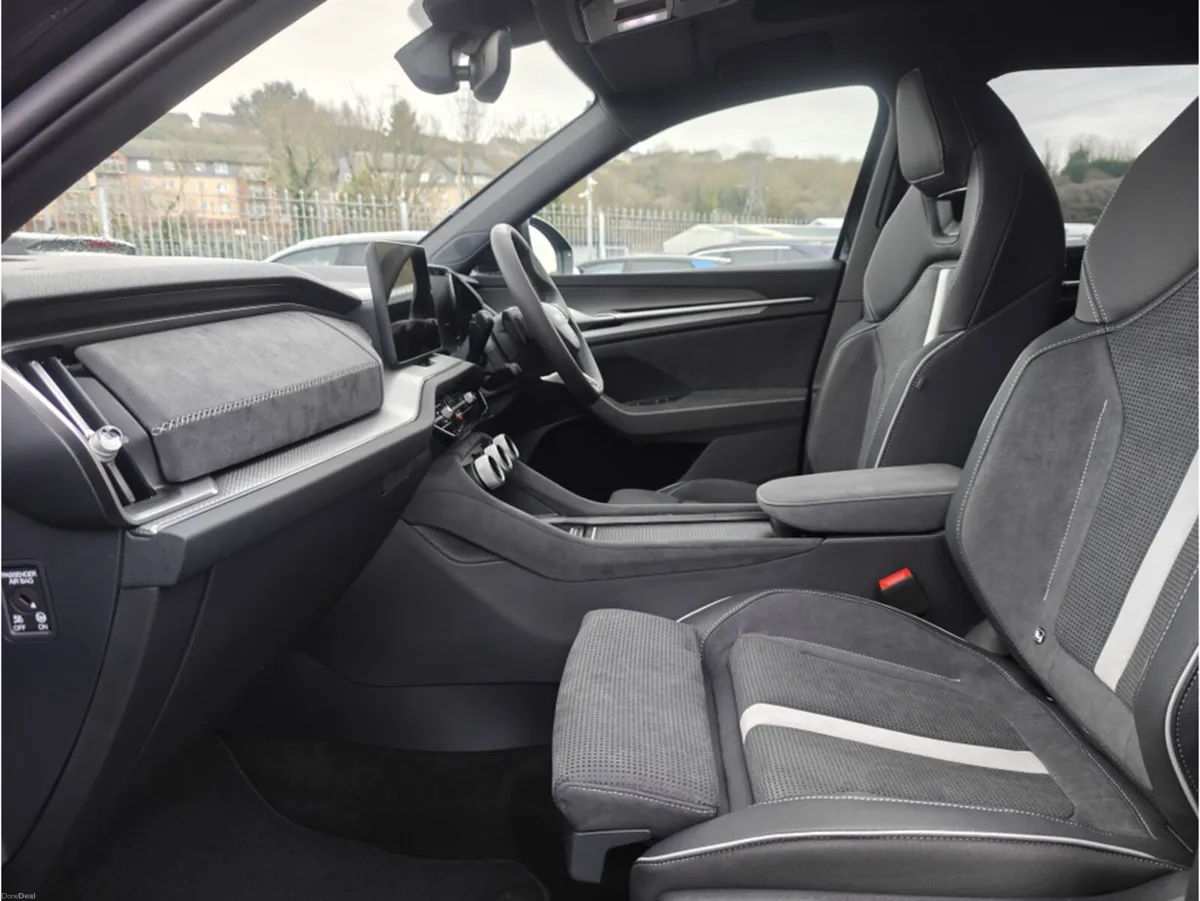 Skoda Kodiaq SPORTLINE 1.5 TSI 204 BHP DSG PHEV- A - Image 4