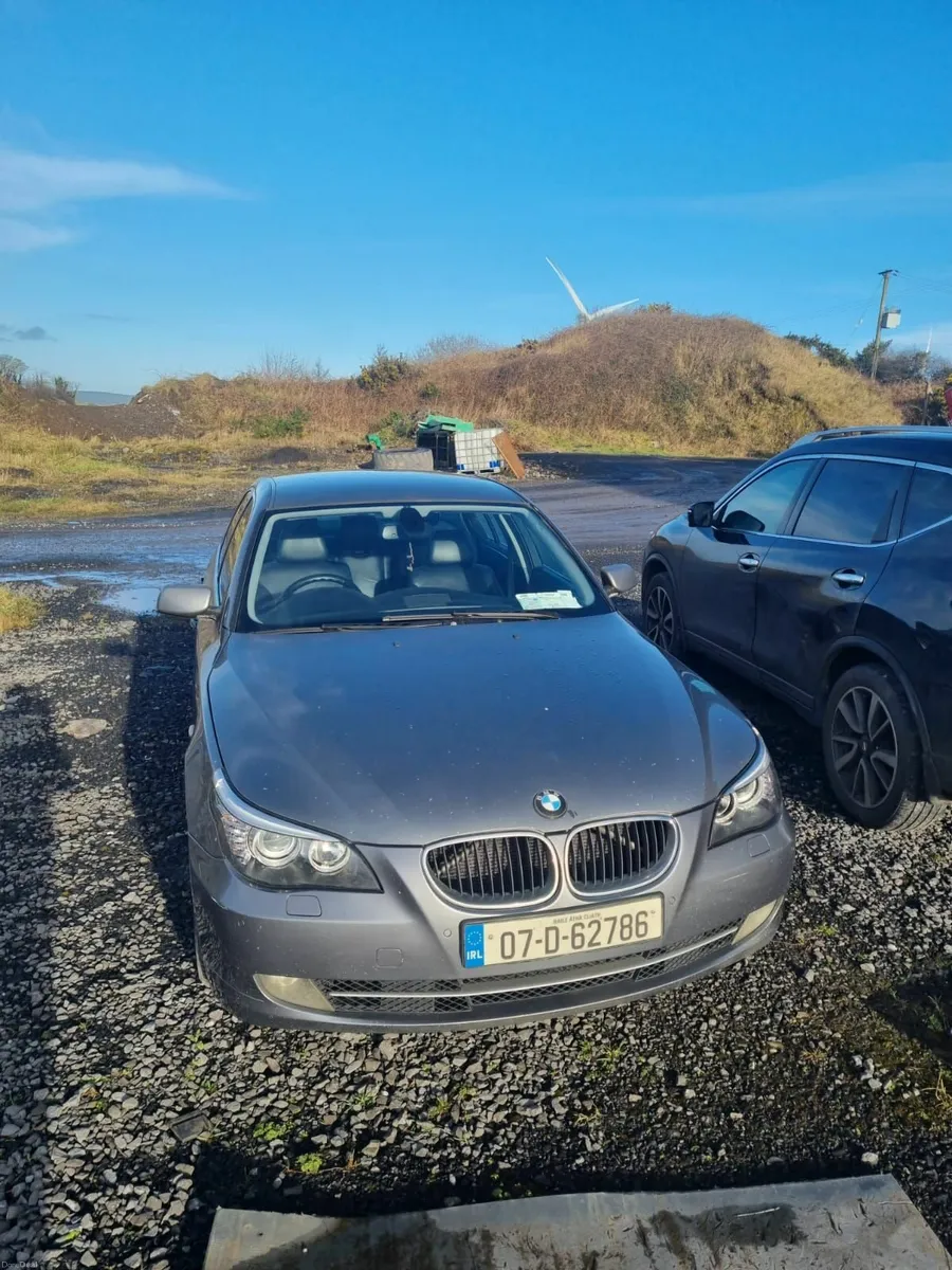 BMW 5-Series 2007 - Image 2