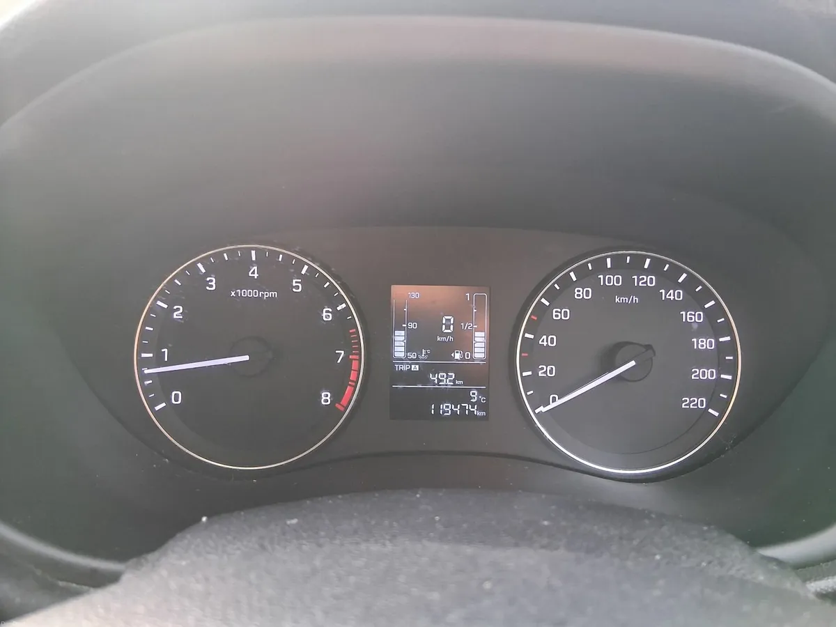 2016 Hyundai i20 Deluxe 5DR - Image 3